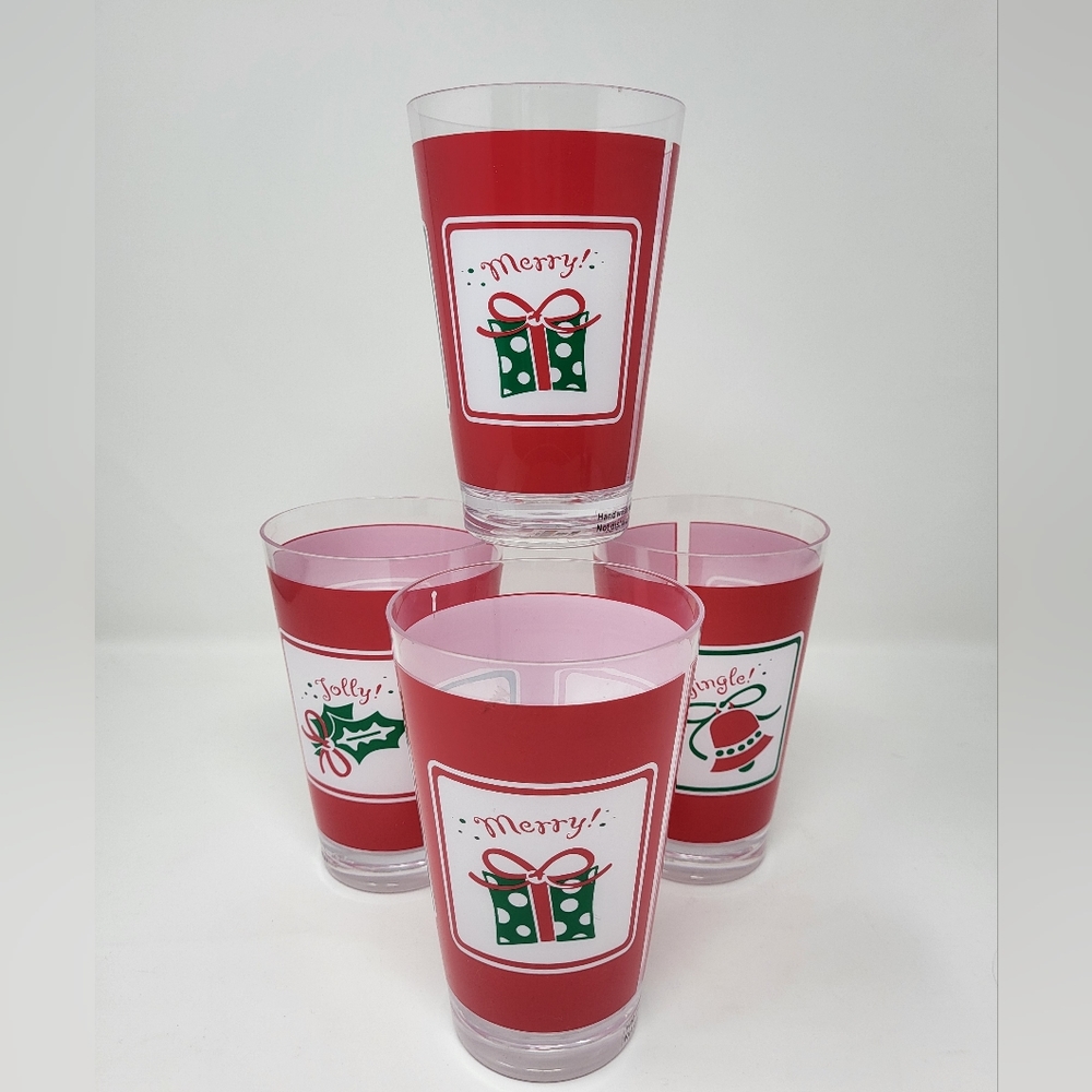 Bundle‎ of 4 Tumblers Hard Plastic Reusable Holiday Christmas 16 oz
